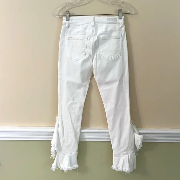 BLANK NYC White Ruffled Flared Hem Crop Length Jeans NWOT - Picture 6 of 12
